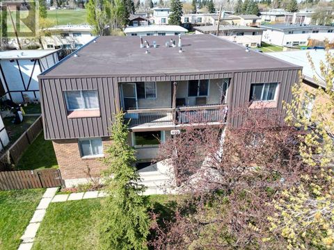 408 72 Avenue NE Calgary AB T2K4Y9