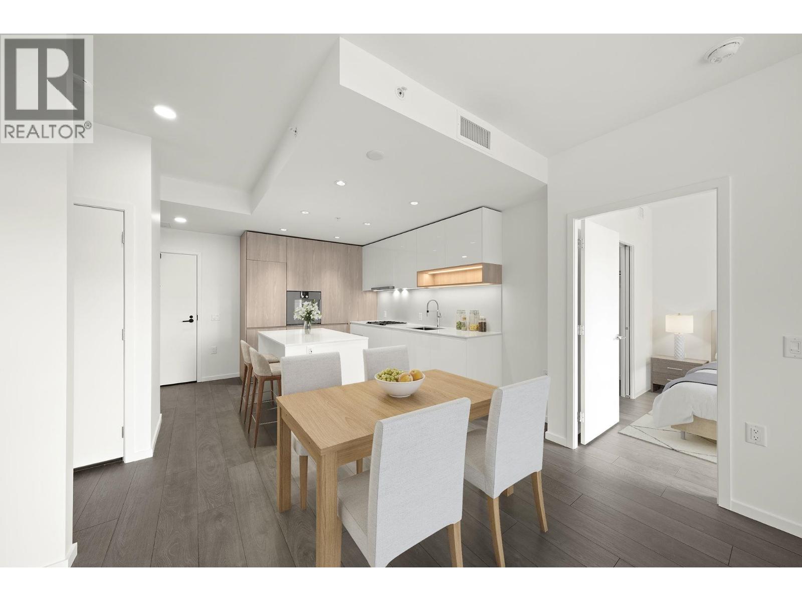 721 6300 MINORU BOULEVARD