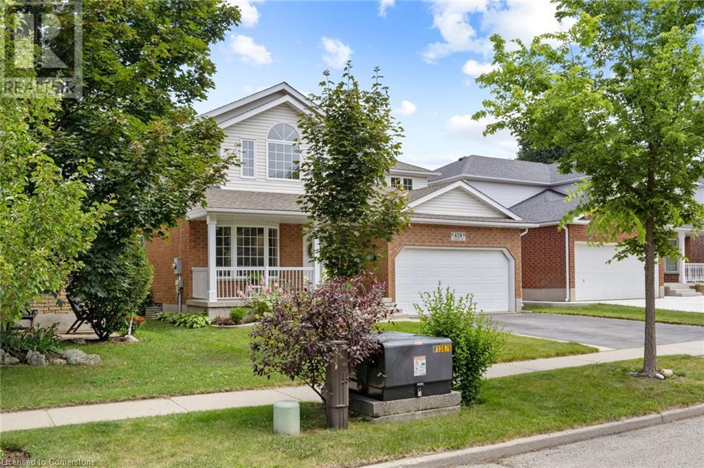 428 DANSBURY Drive