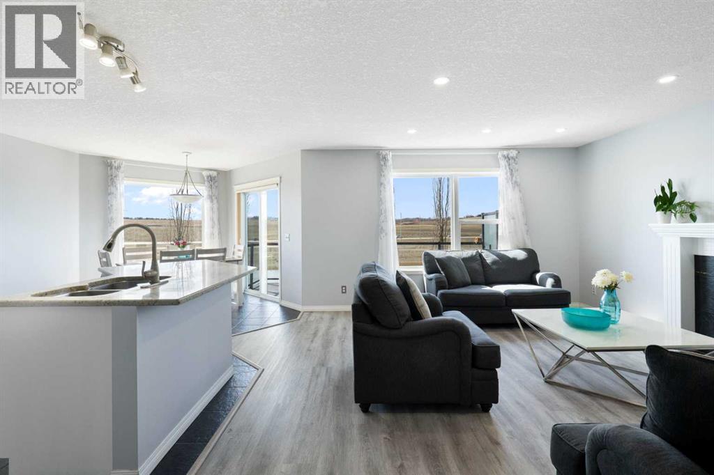 57 Bridlecrest Court SW