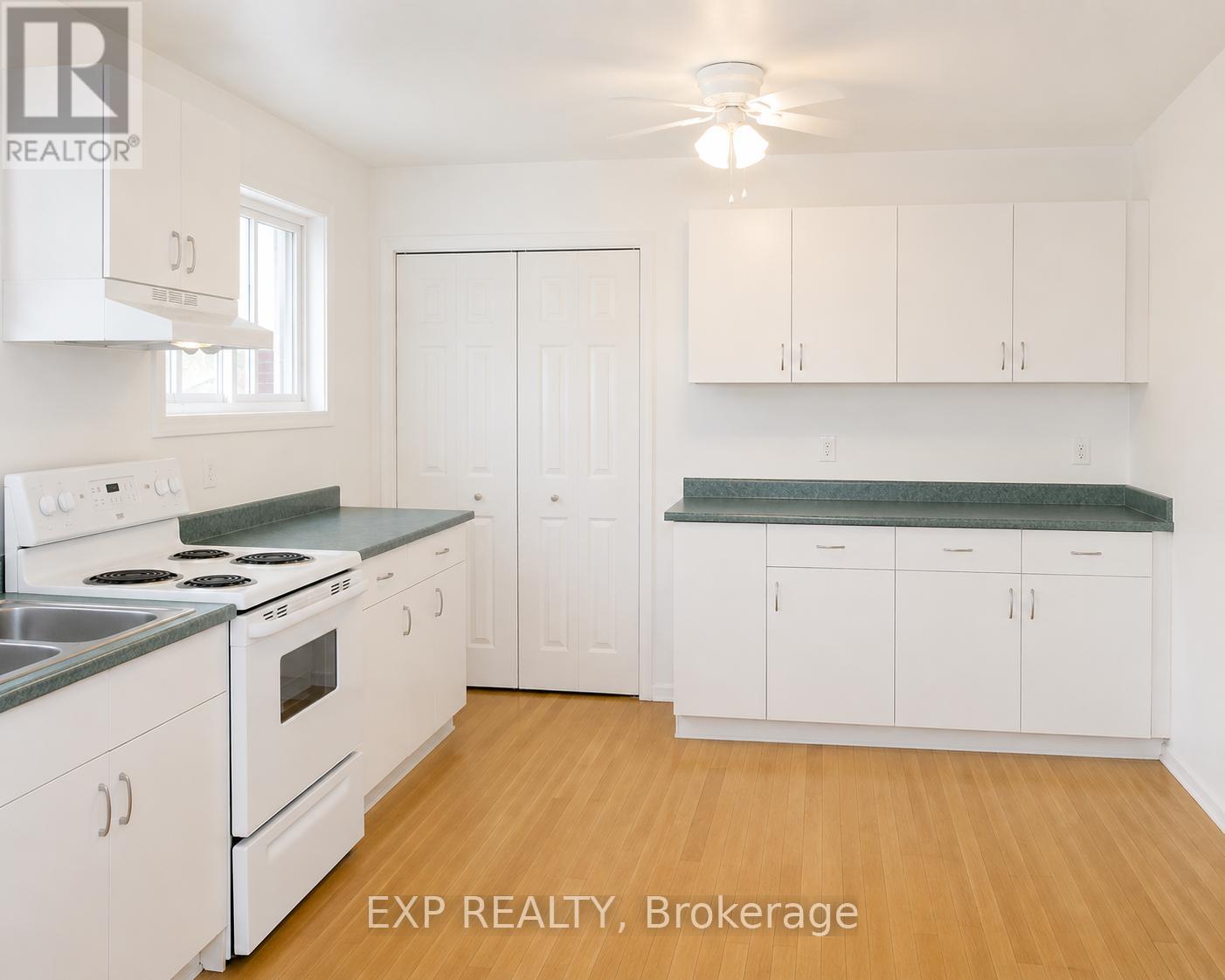 2473 WALKLEY ROAD