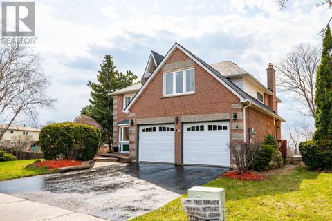 101 SAWDON DRIVE Whitby (Blue Grass Meadows) ON L1N8A8