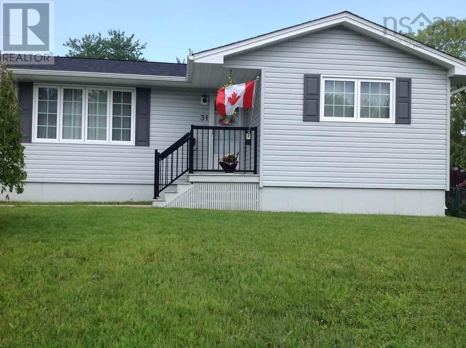 Photo 1 of 13 — 31 Lynnville Drive, Lower Sackville, NS B4C2H7