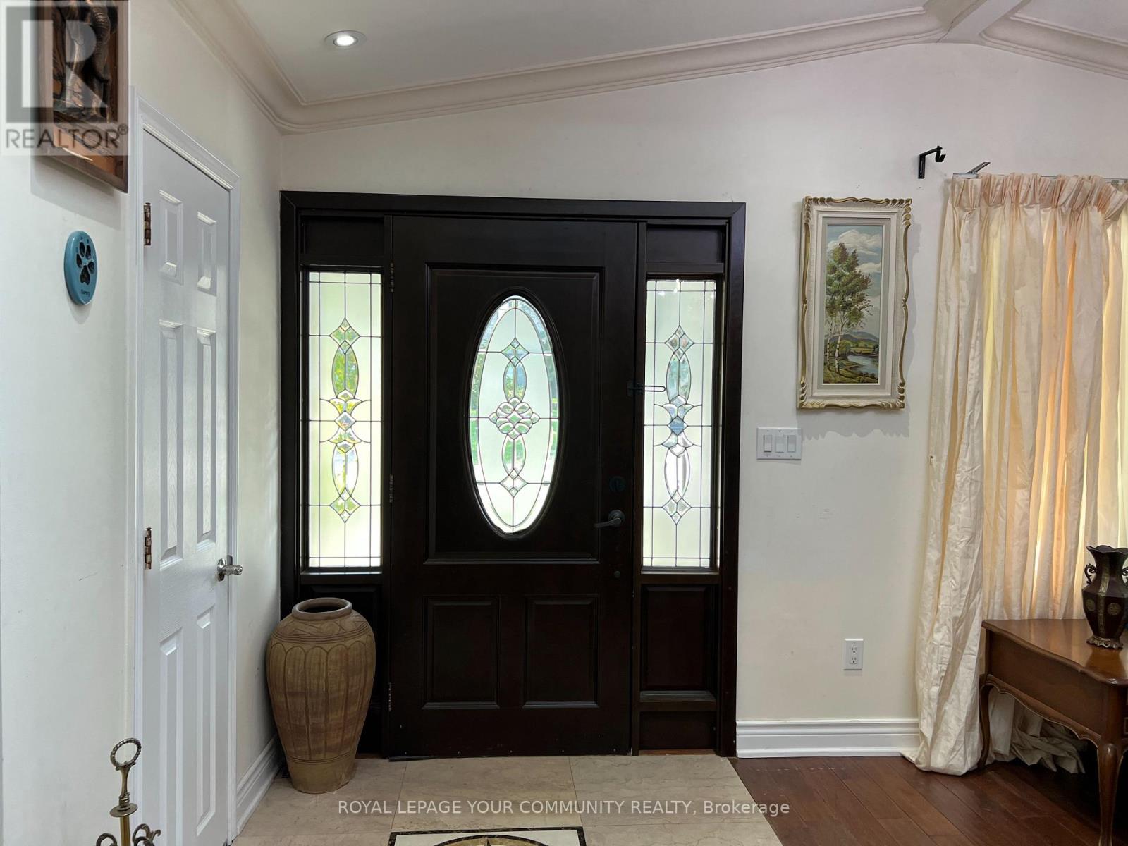 78 MEADOWVIEW AVENUE