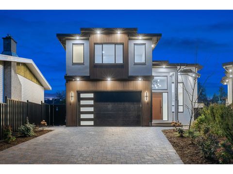 11648 94A AVENUE Delta BC V4C3S3