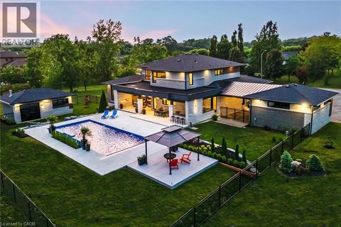 6 SHAKESPEARE Road Dundas ON L9H7R5