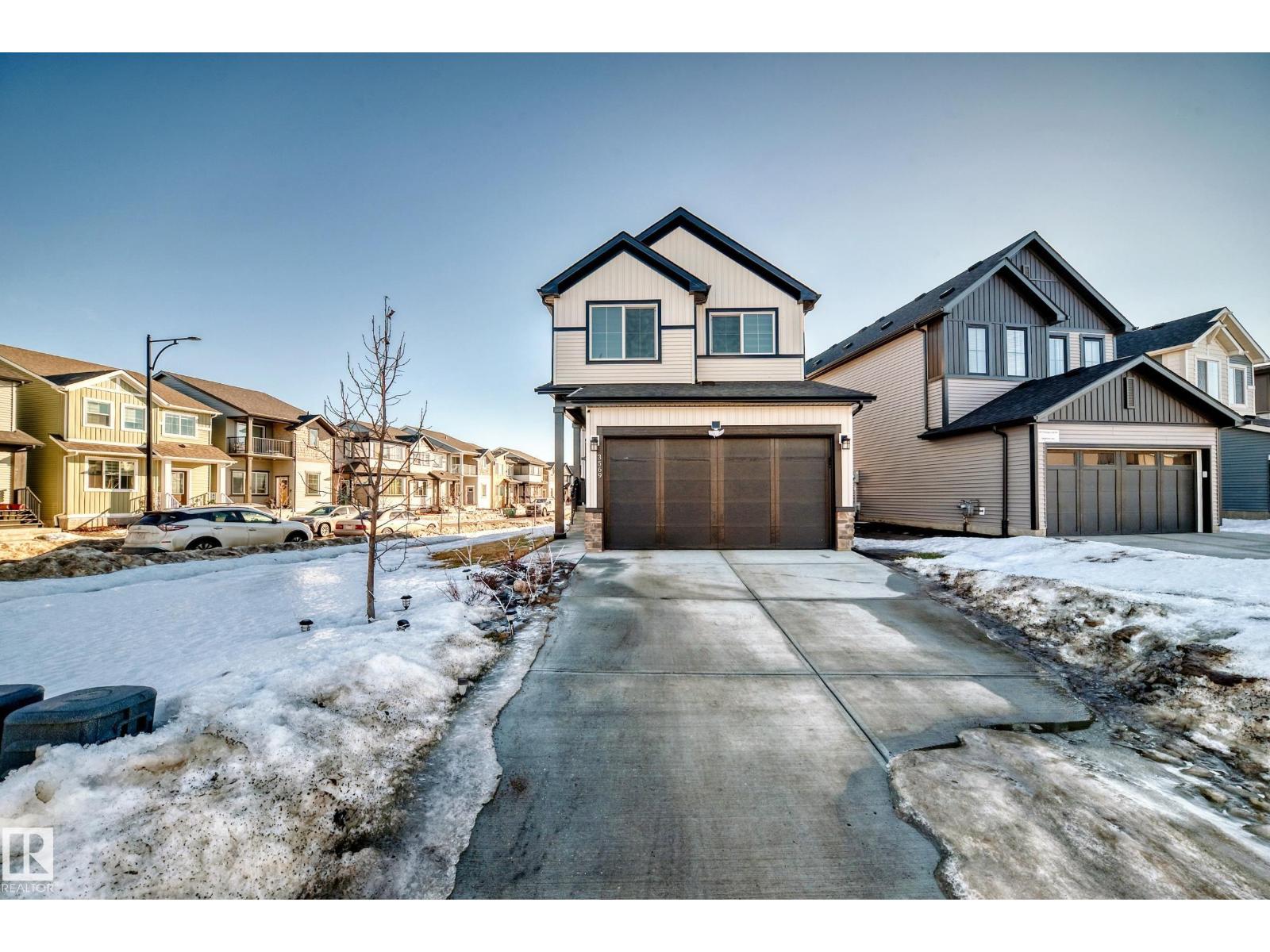 3569 Erlanger Link NW