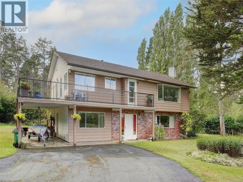 1575 Mileva Lane Saanich BC V8N2V6