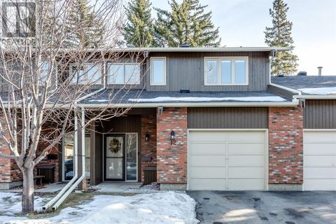 12, 10001 Brookpark Boulevard SW Calgary AB T2W3E3