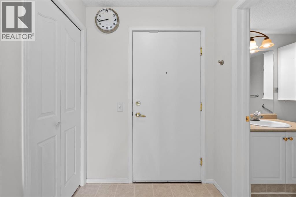325, 5000 Somervale Court SW