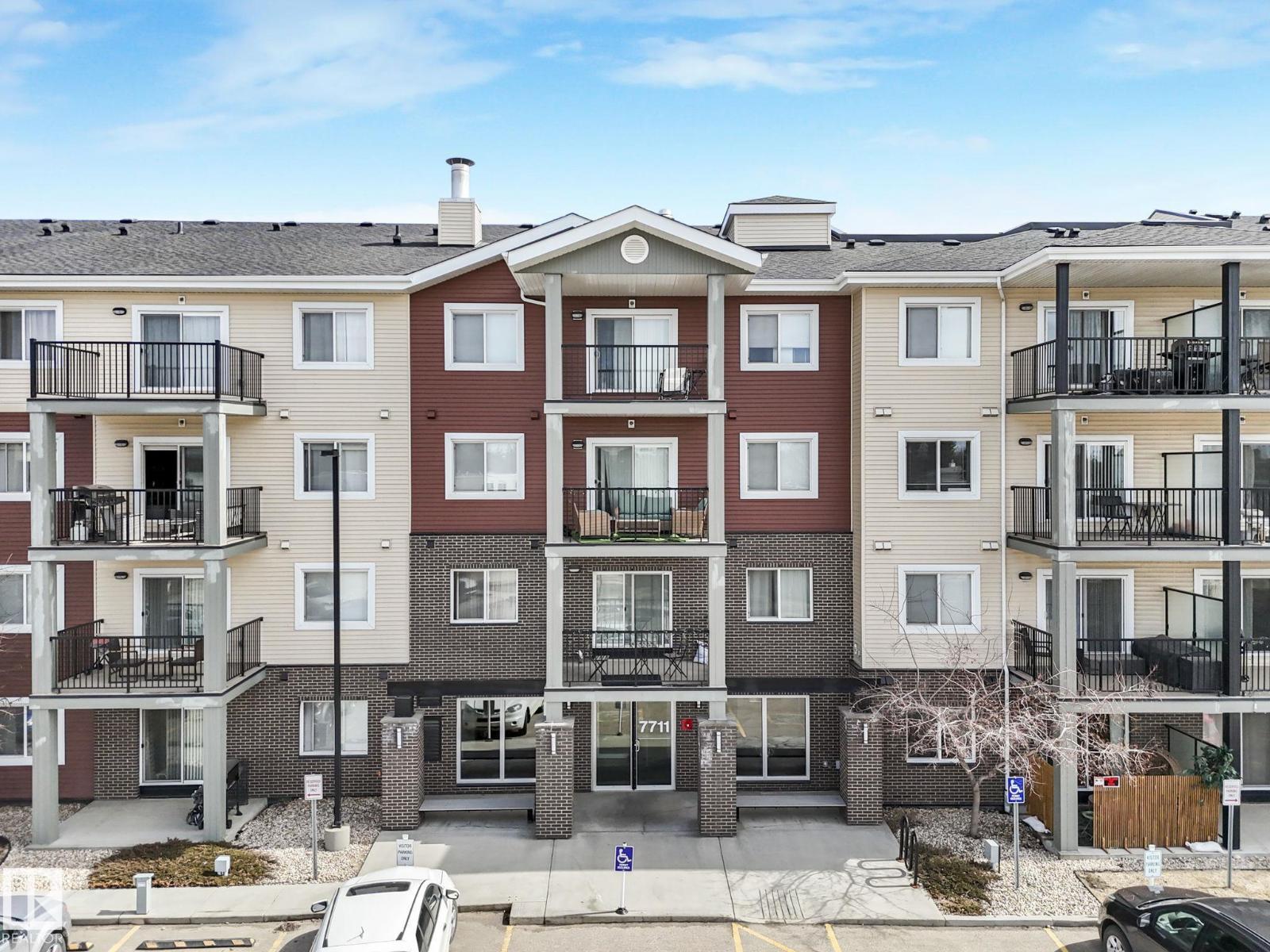 #313 7711 71 ST NW