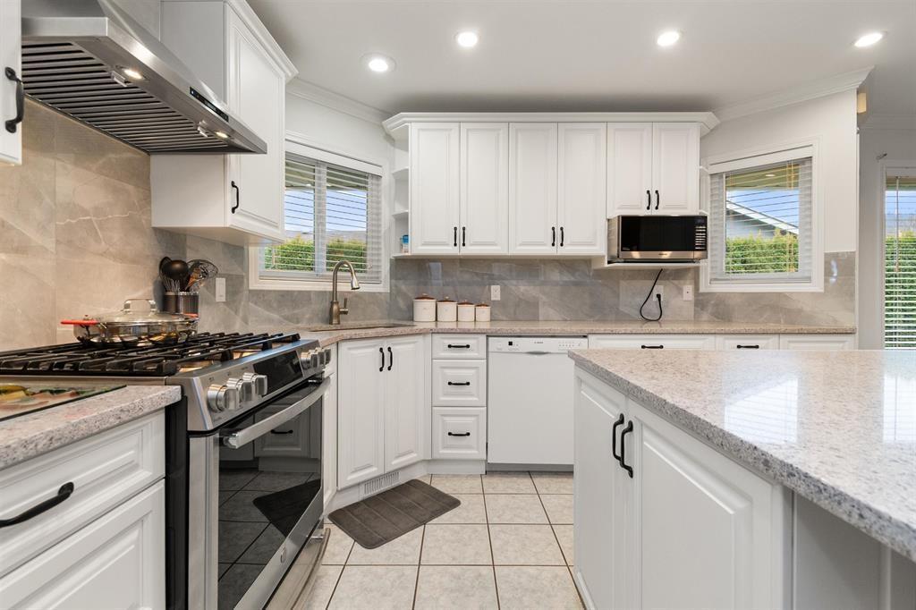 6792 HENRY STREET|Sardis South