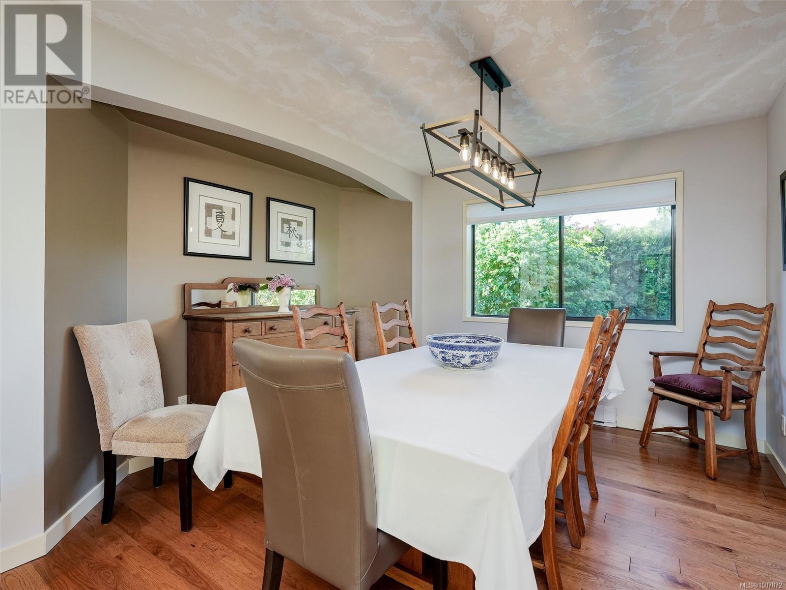 4234 Panorama Dr
