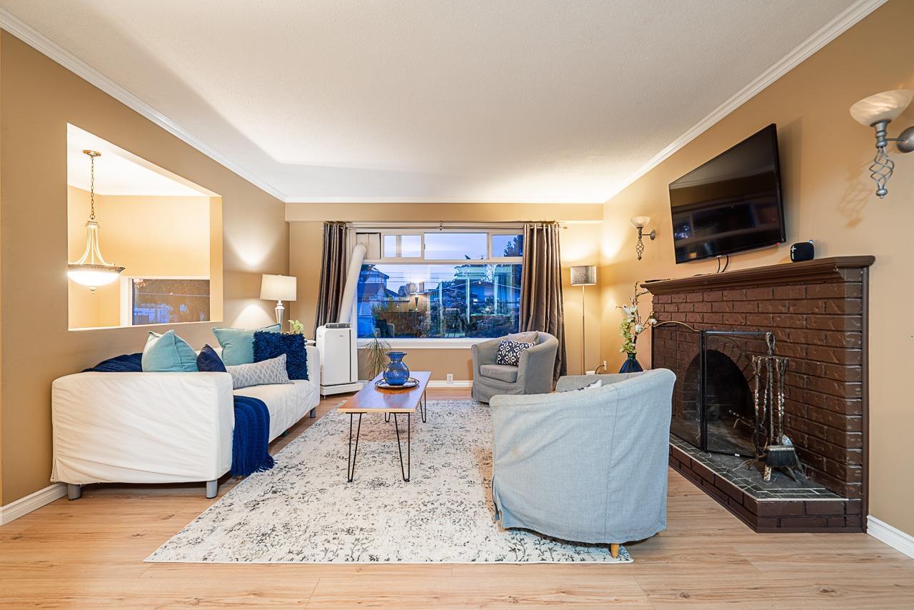 27042 28B AVENUE