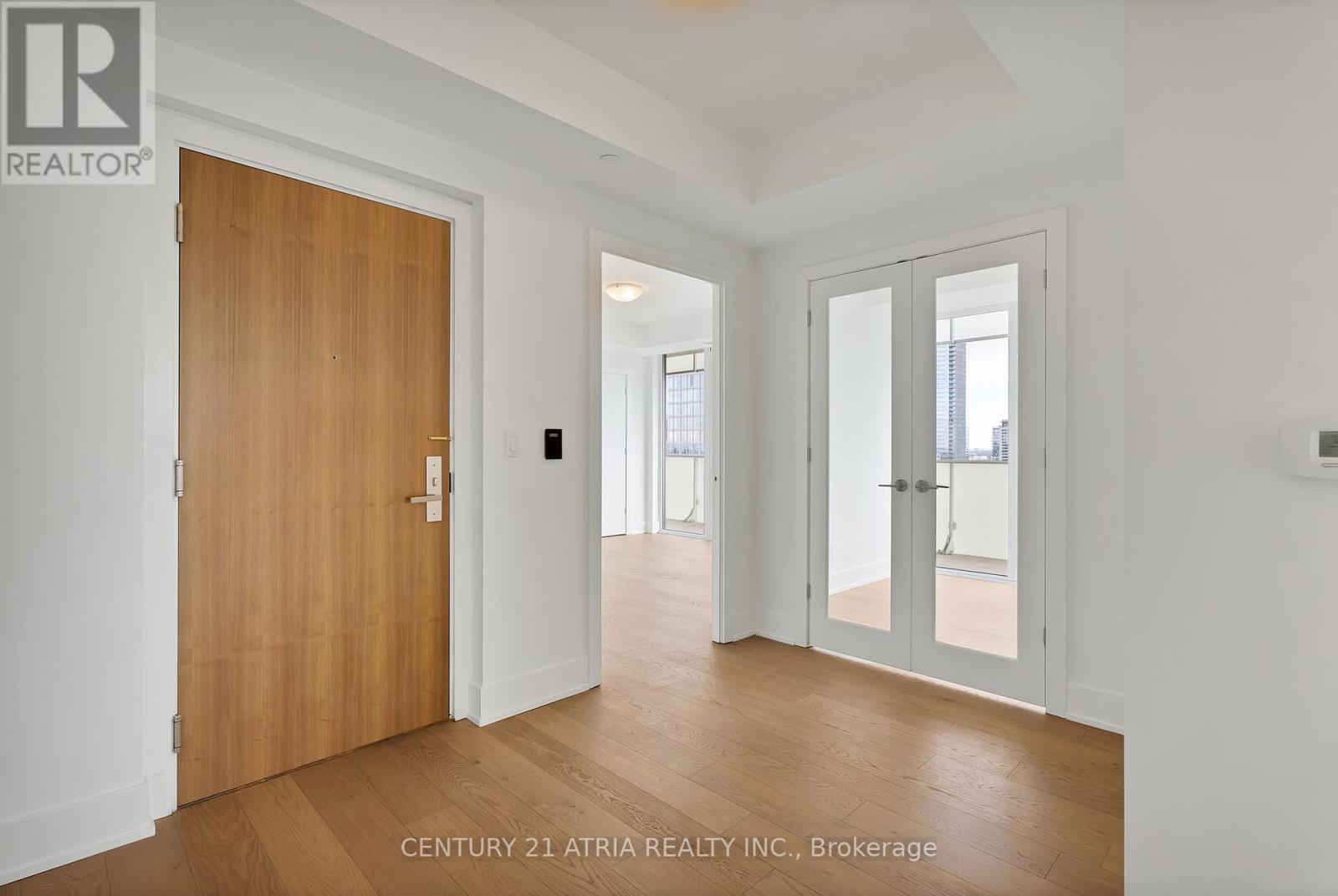 3002 - 200 BLOOR STREET W
