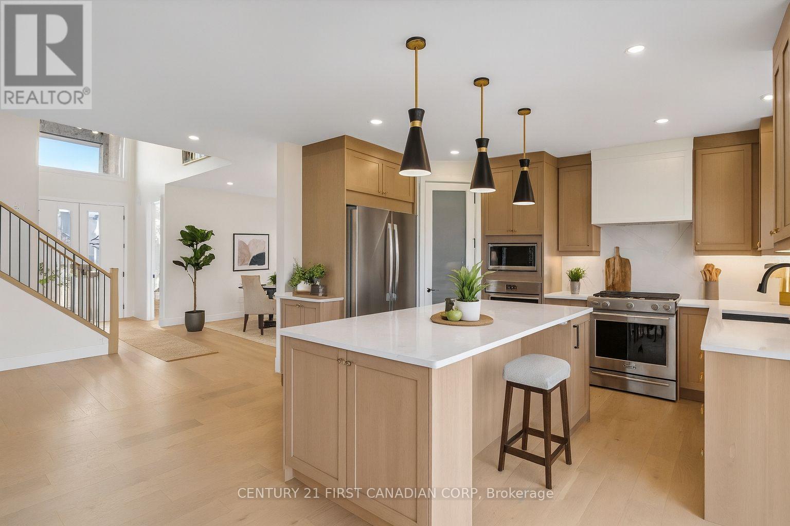 LOT 33 UPPER WEST AVENUE