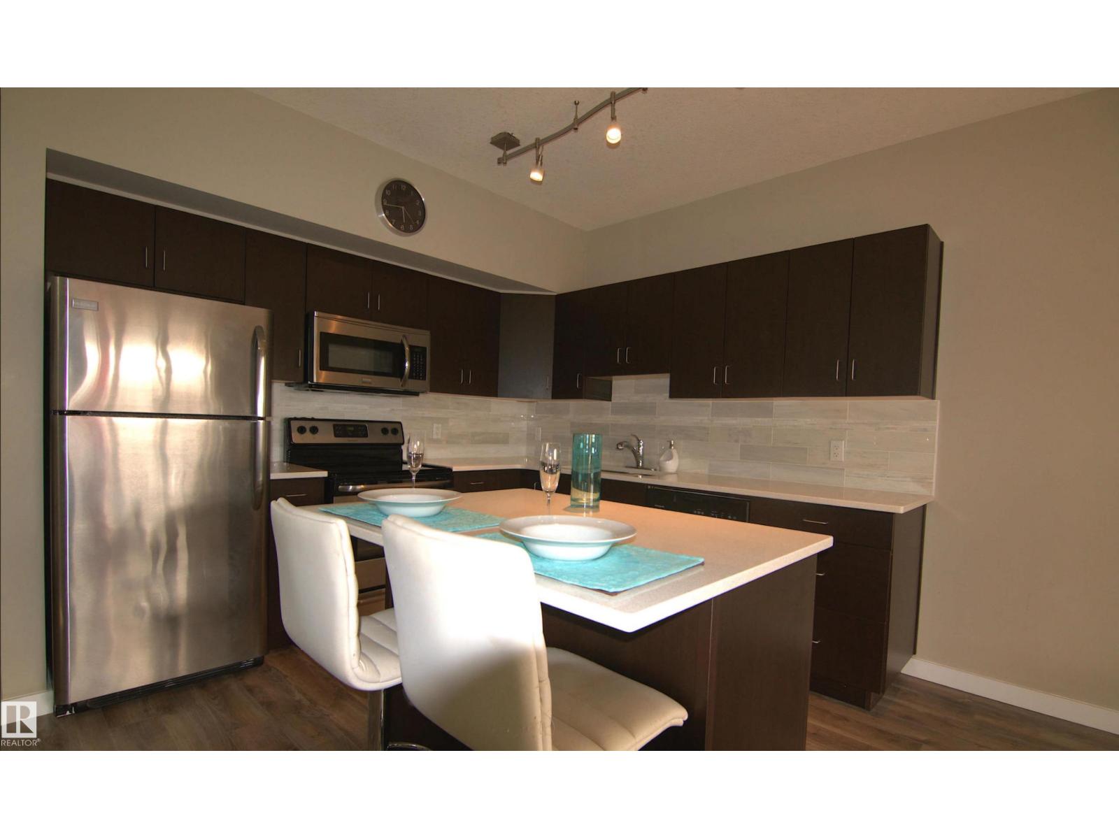 #108 10518 113 ST NW