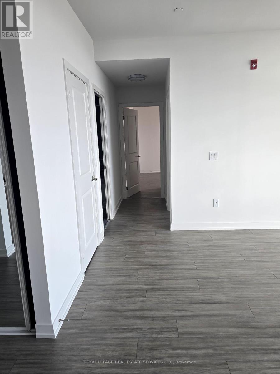 PH05 - 1010 DUNDAS STREET E