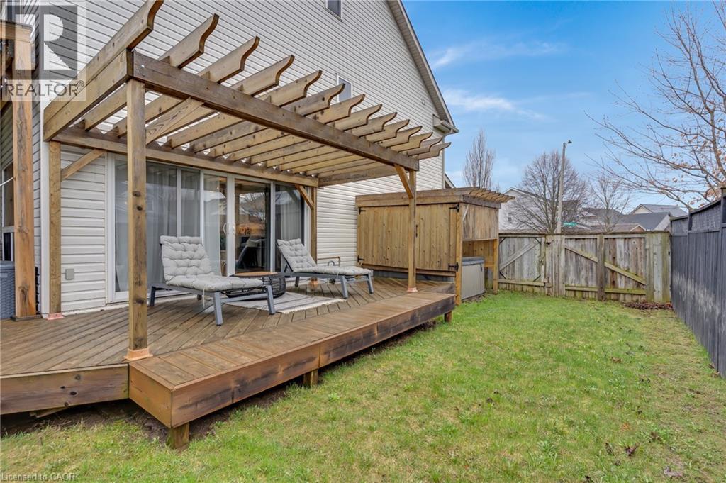 115 SWEENEY Crescent