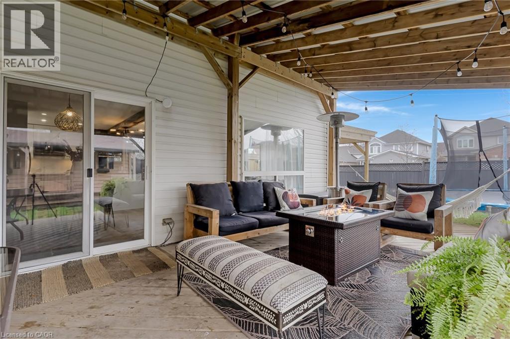 115 SWEENEY Crescent