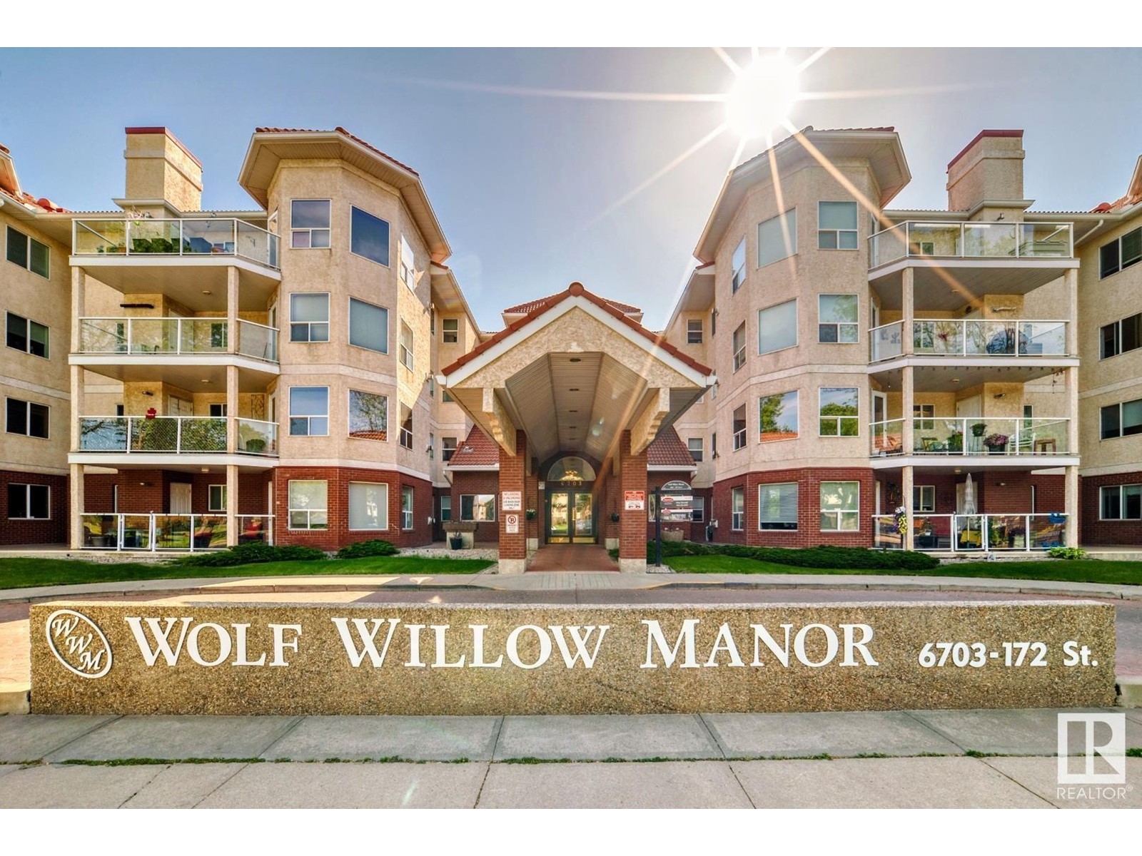 #123 6703 172 ST NW