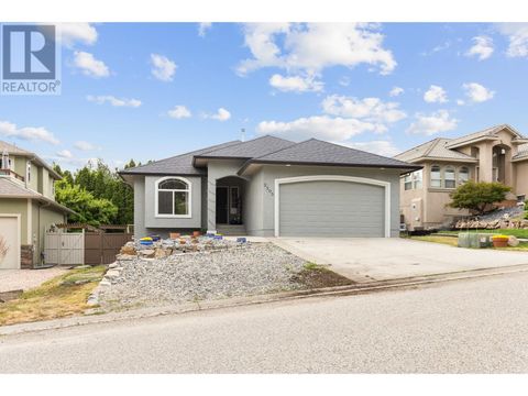 2505 Quail Place Kelowna BC V1V1Z8