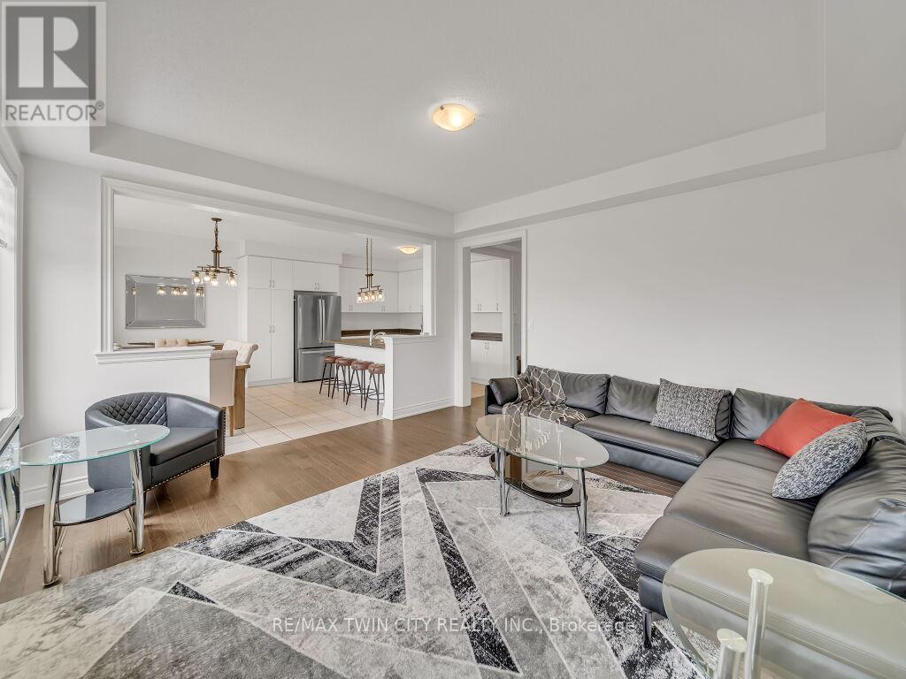 140 BLOOMFIELD CRESCENT