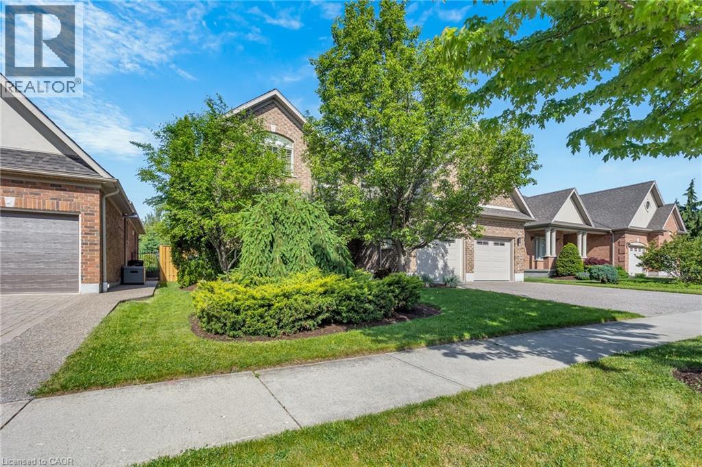 211 TERRACE WOOD Crescent