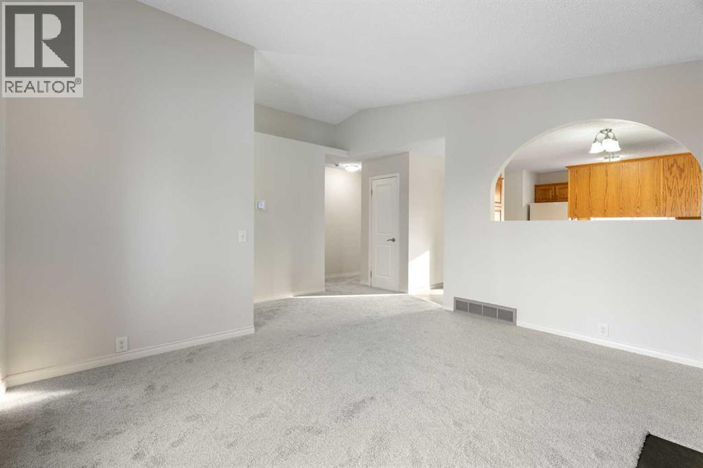 987 Berkley Drive NW