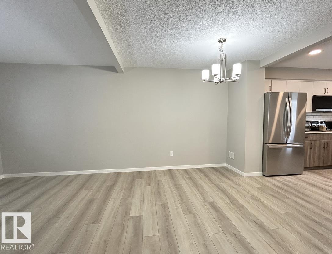 #120 1530 TAMARACK BV NW