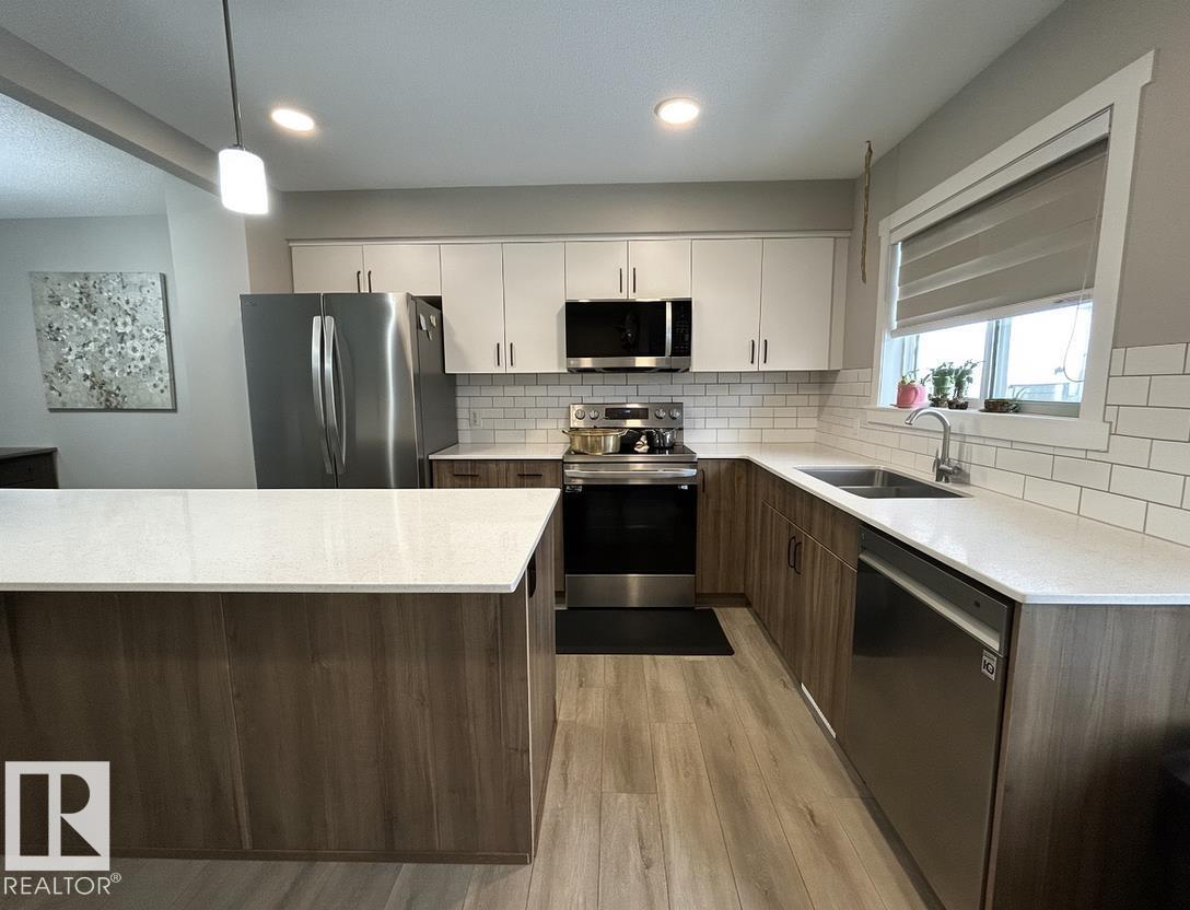 #120 1530 TAMARACK BV NW