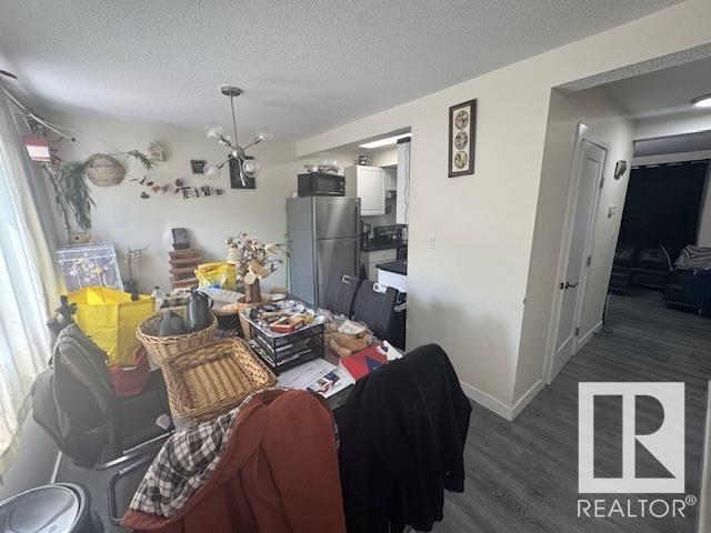 692 ABBOTTSFIELD RD NW