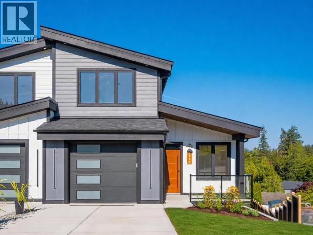 4839 LESLEY CRES