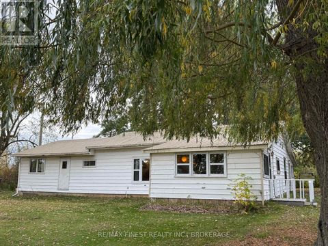 1623 ROAD 96 Frontenac Islands (The Islands) ON K0H2Y0