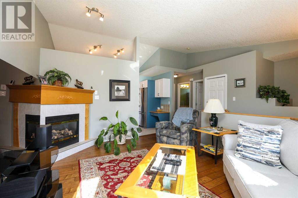 14 Squamish Boulevard W