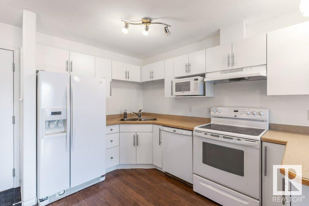 #121 7511 171 ST NW