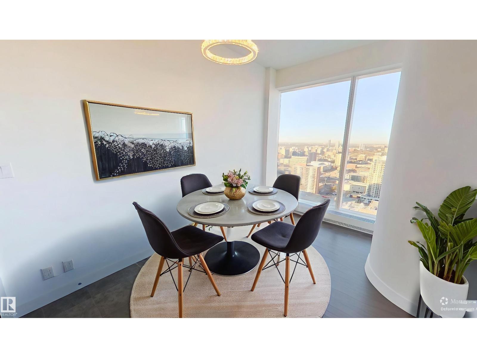 #2501 10360 102 ST NW