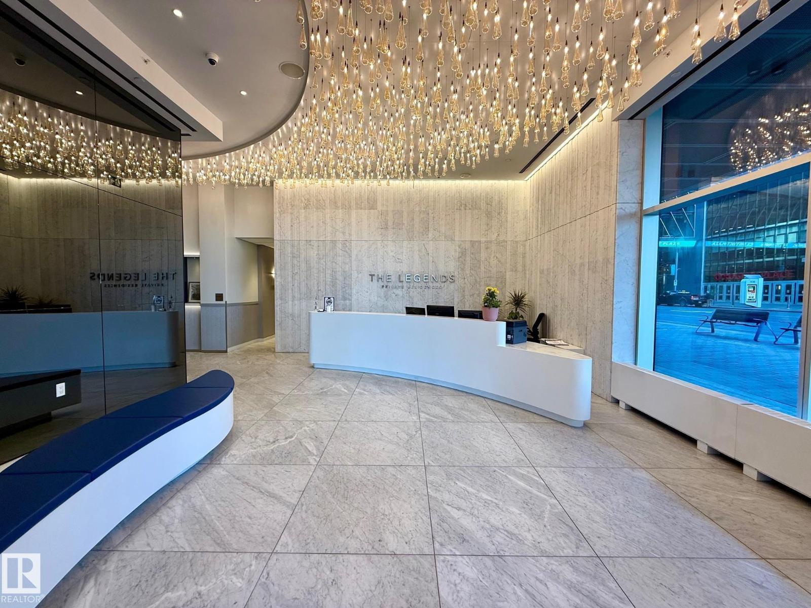 #2501 10360 102 ST NW