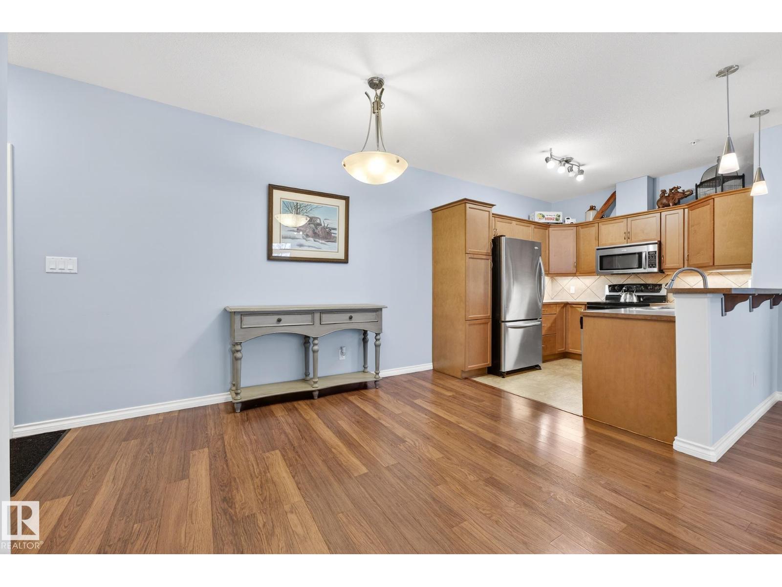 #230 2503 Hanna CR NW