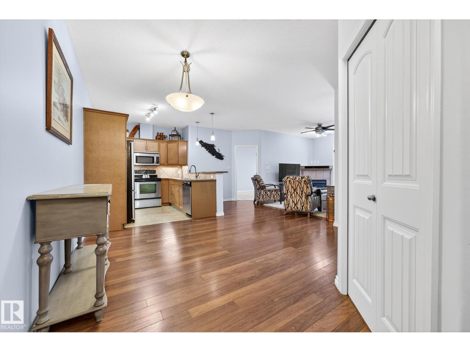 #230 2503 Hanna CR NW