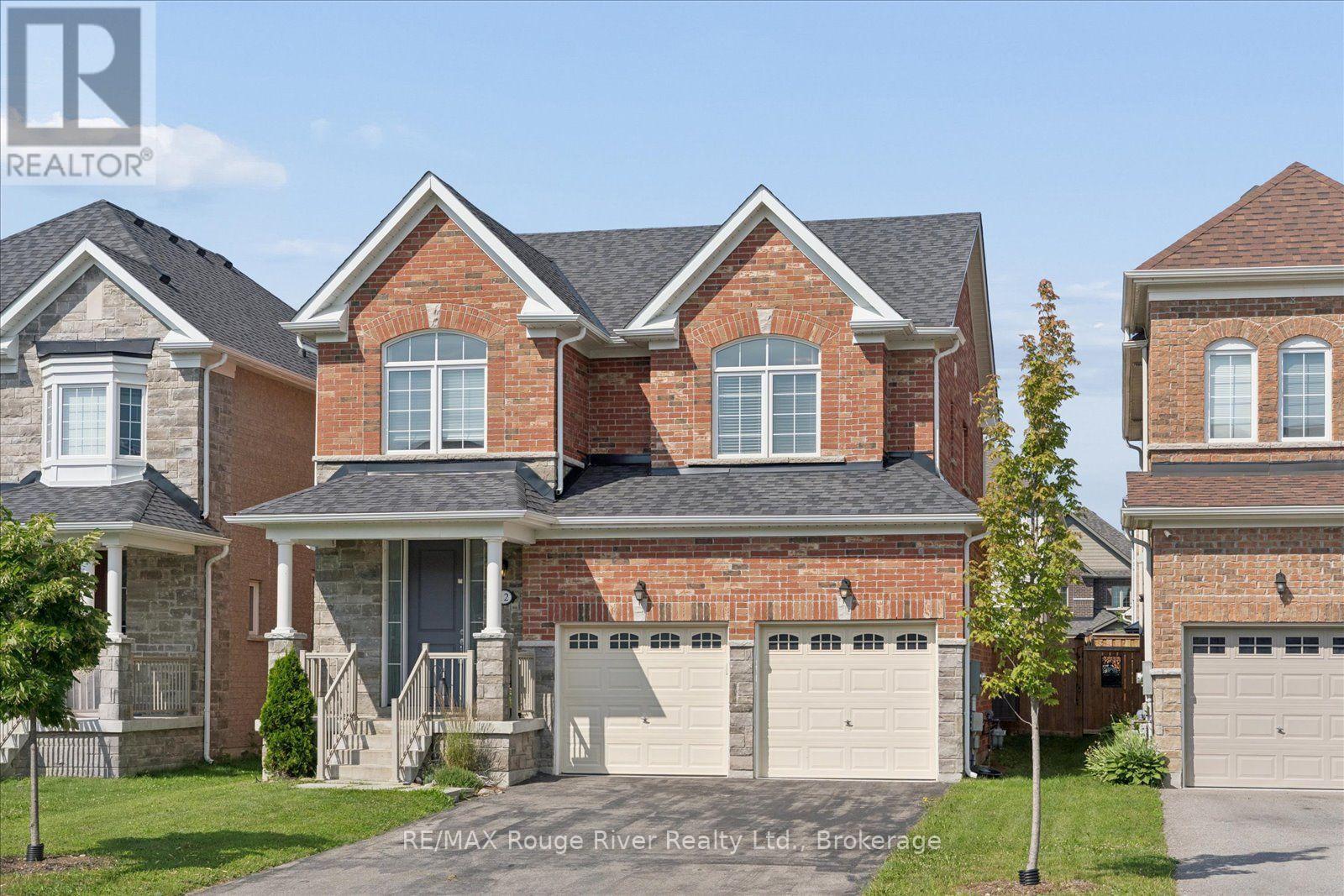 12 BILL HUTCHINSON CRESCENT