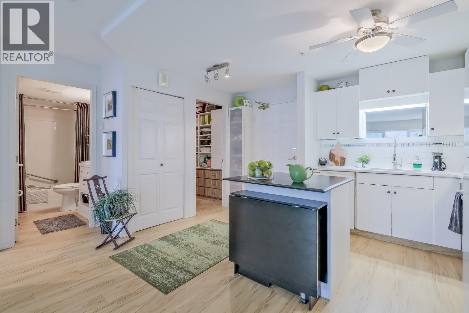 920 Saskatoon Road Unit# 215