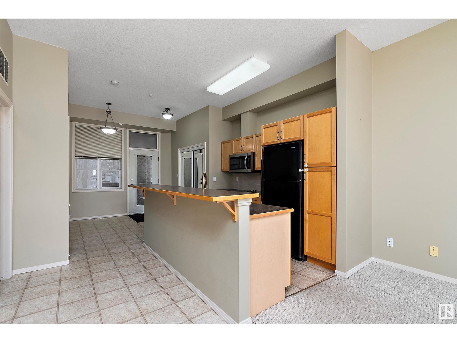 #407 8619 111 ST NW