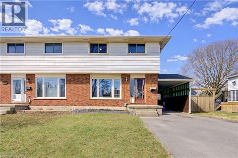 32B MORLEY Avenue Brantford ON N3S7A9