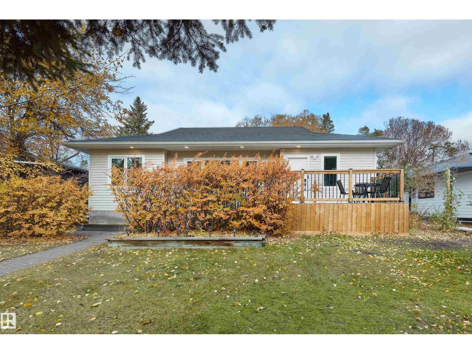 11650 72 AV NW