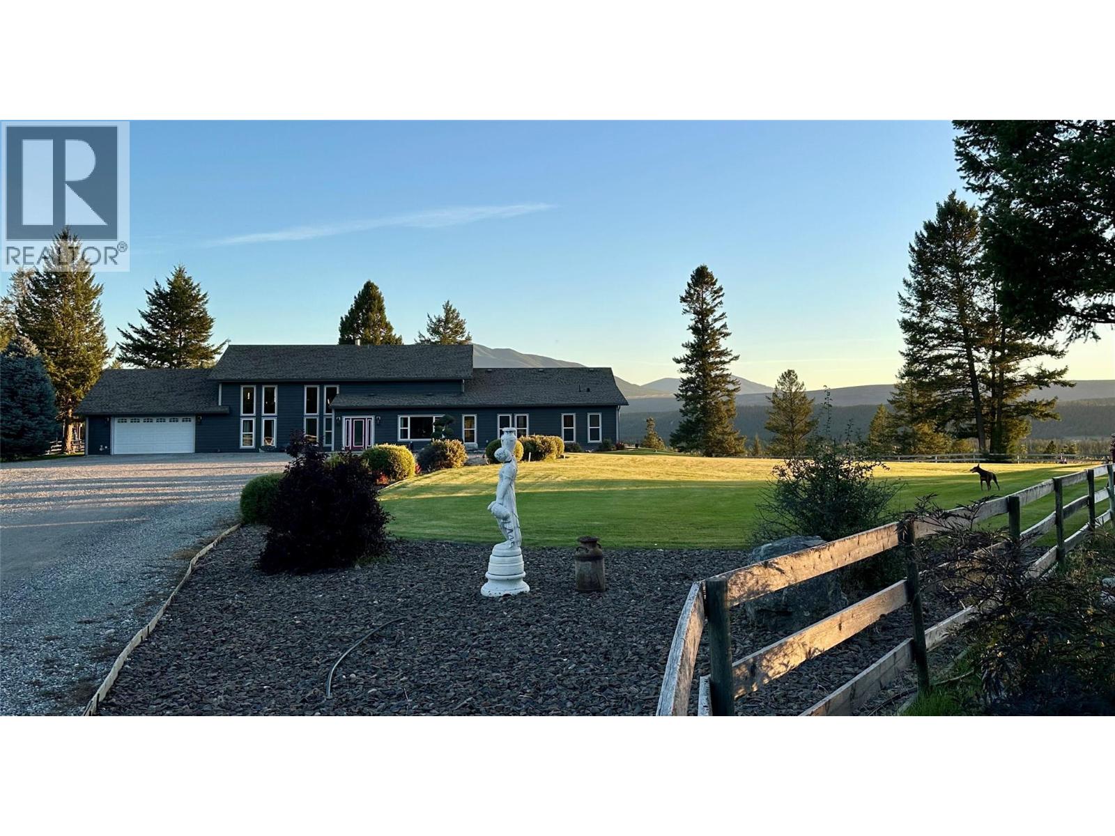 503 Wardner Fort Steele Road