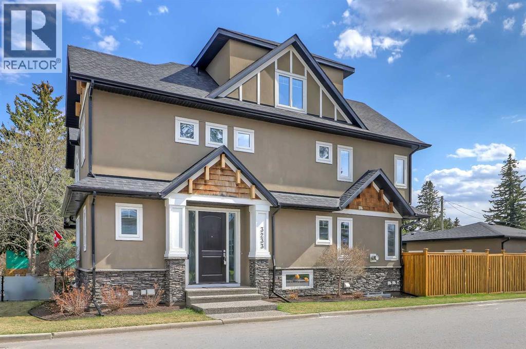 3233 Cochrane Road NW