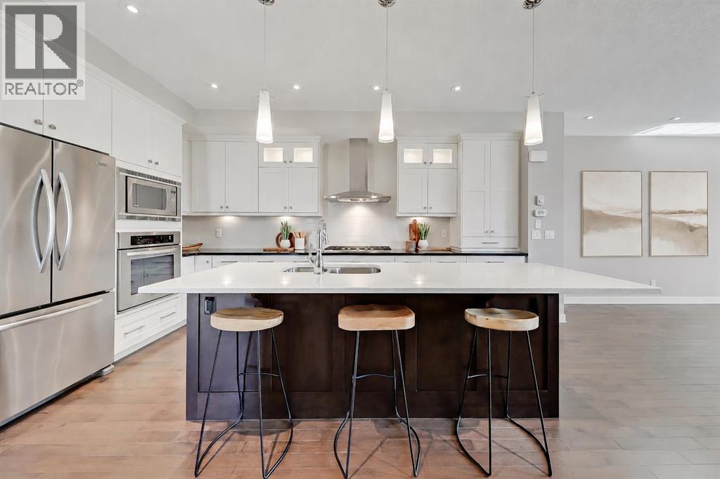 3233 Cochrane Road NW