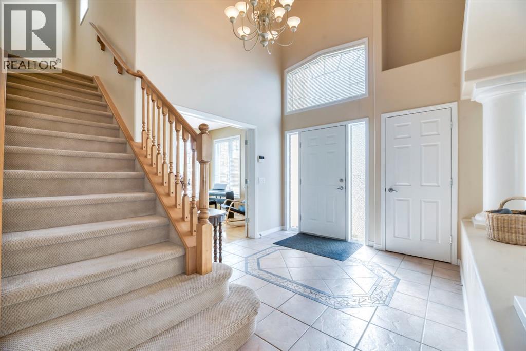 56 Evergreen Crescent SW