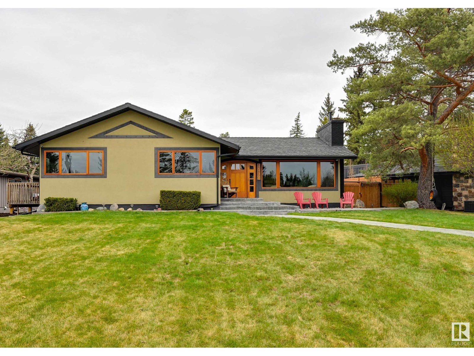 13850 RAVINE DR NW